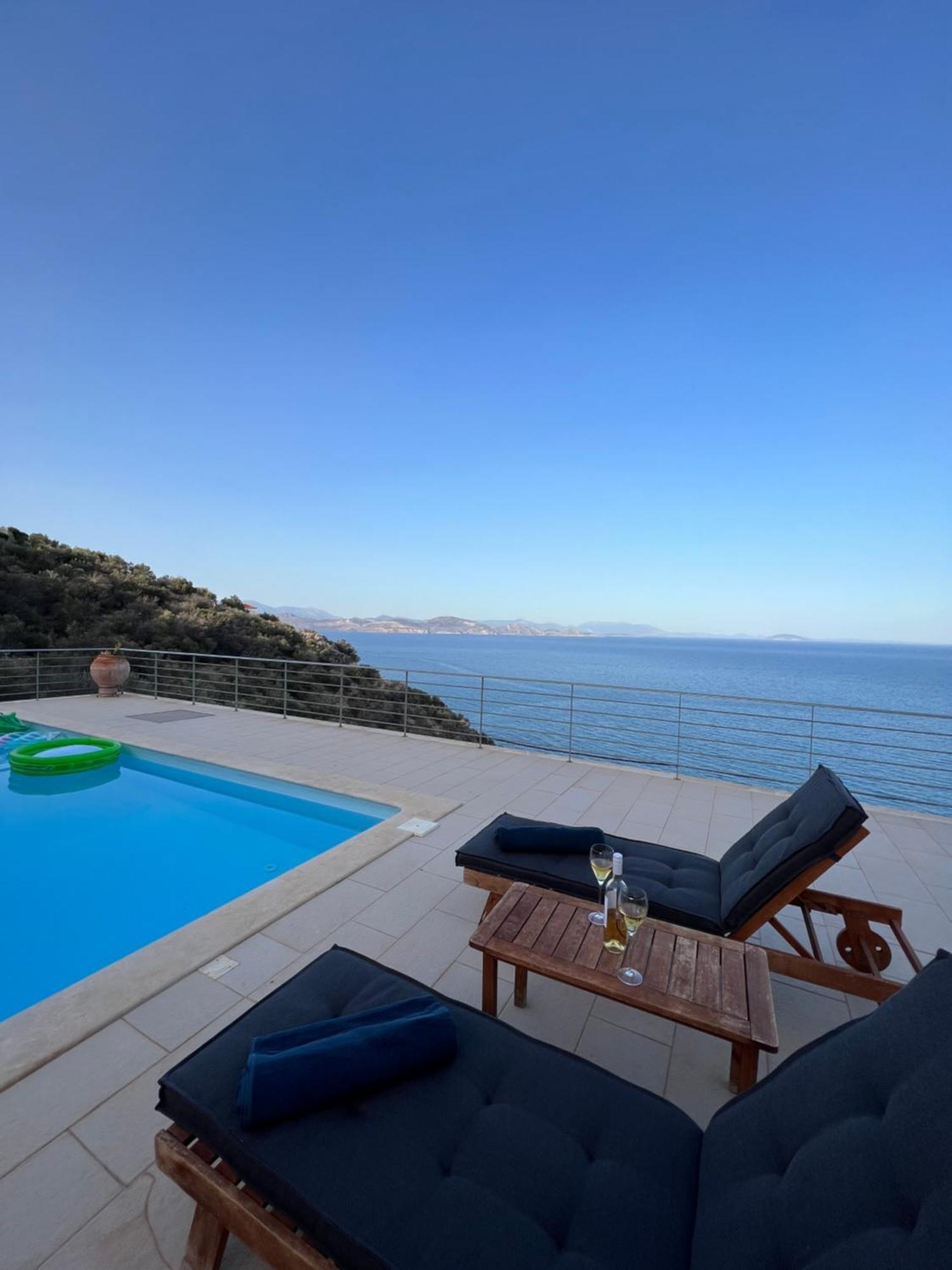 Vl Luxury Villa Kiveri Bagian luar foto