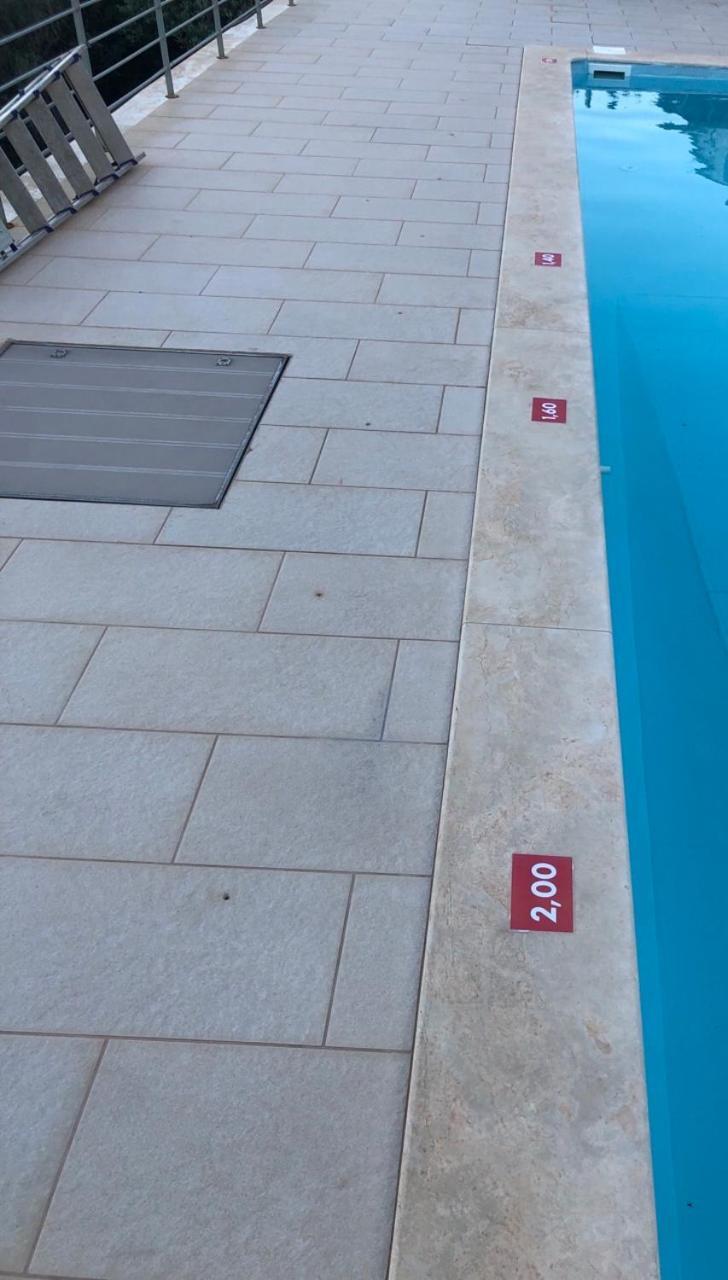 Vl Luxury Villa Kiveri Bagian luar foto